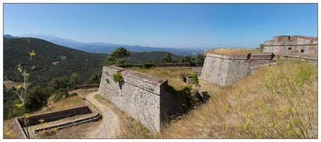 20160826-26 1718-Le Perthus Fort de Bellegarde pano