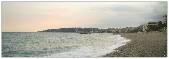 20030924-1453-Menton la plage  pano