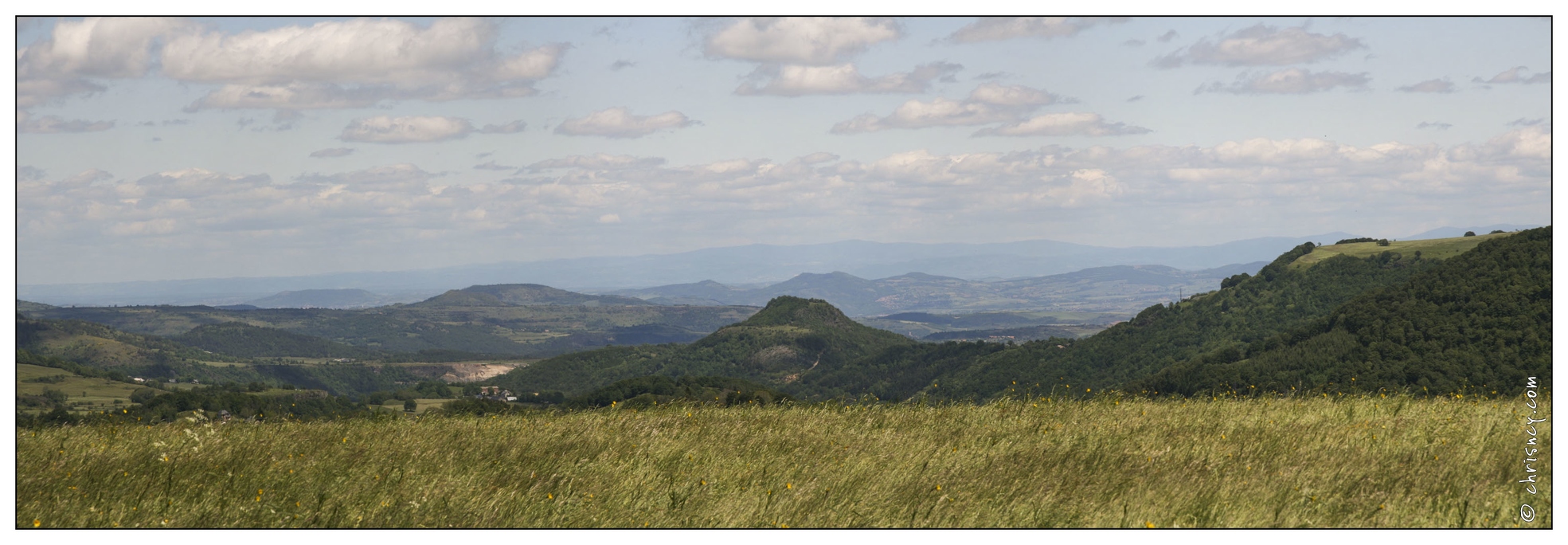 20070529-31_2820-en_allant_vers_besse_pano3_w.jpg