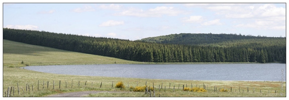 20070529-36 2851-lac de bourdouze pano w