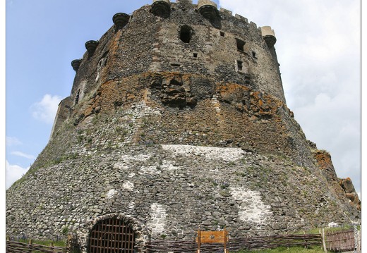 20070603-10 3918-Chateau de murol pano w
