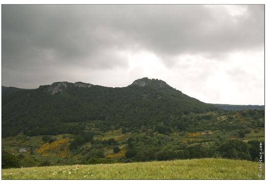 20070603-38 4054-massif du sancy autour de chambon w