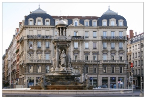 20070624-040 5698-Lyon Place des jacobins w