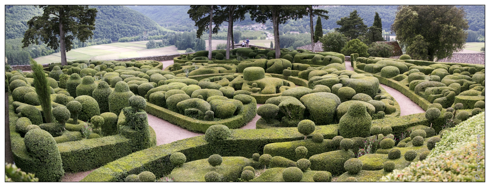 20080604-81_8680-Marqueyssac_pano_.jpg