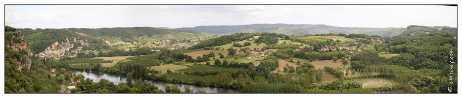 20080604-88 8664-Roque Gageac vu de Marqueyssac007 pano