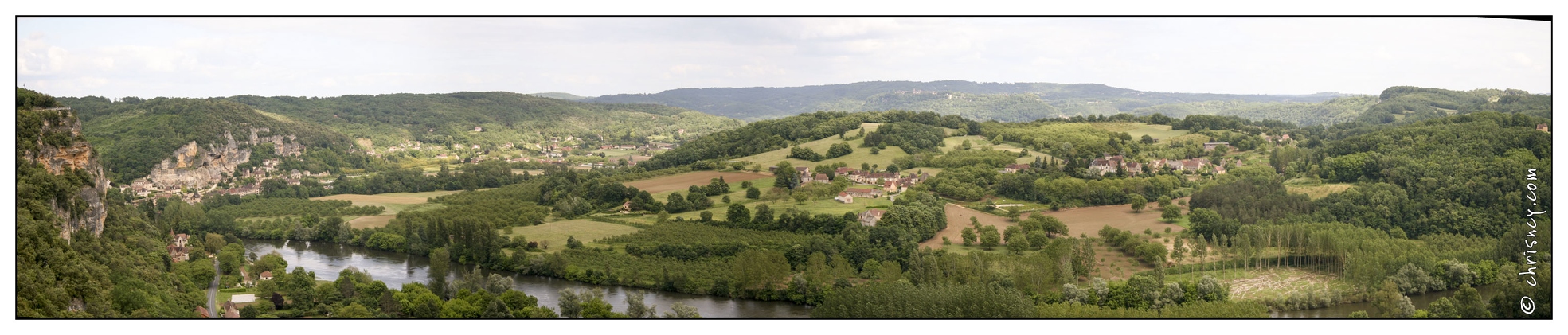 20080604-88_8664-Roque_Gageac_vu_de_Marqueyssac007_pano.jpg