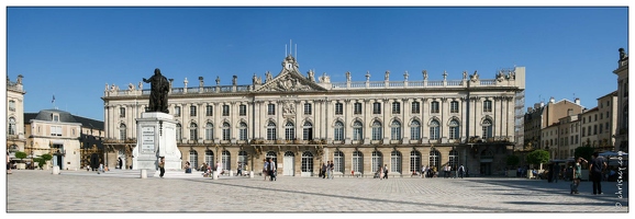 20080630-05 0291-Place Stanislas pano