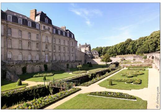 20090617-02 4582-Vannes pano 