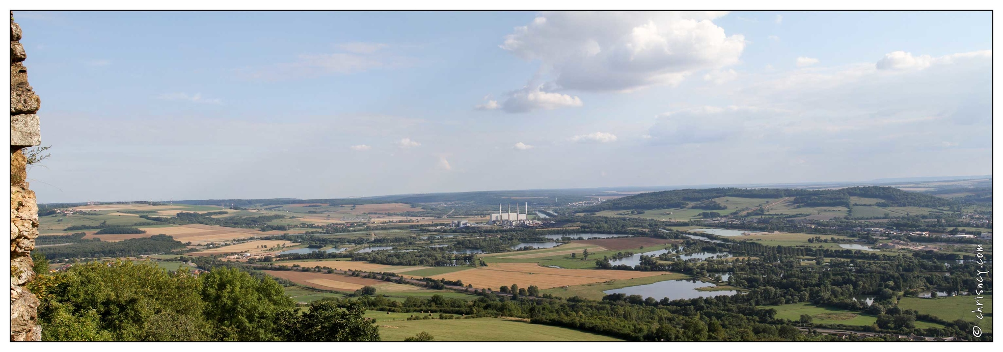 20100806-5824-Campagne_lorraine_vue_de_Mouson_pano.jpg