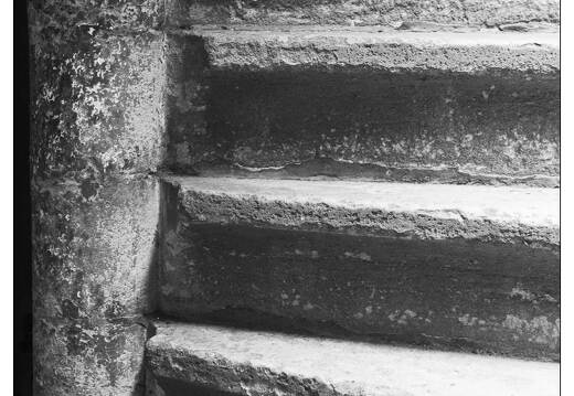 20101023-0197-escalier