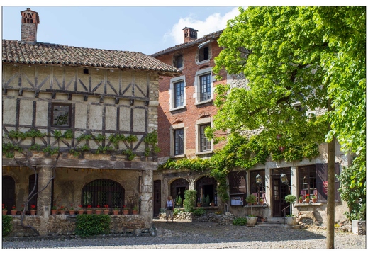 Pérouges 2011