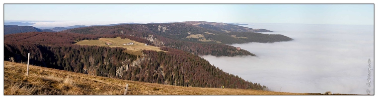 20111111-08 8143-Vosges au dessus des nuages pano