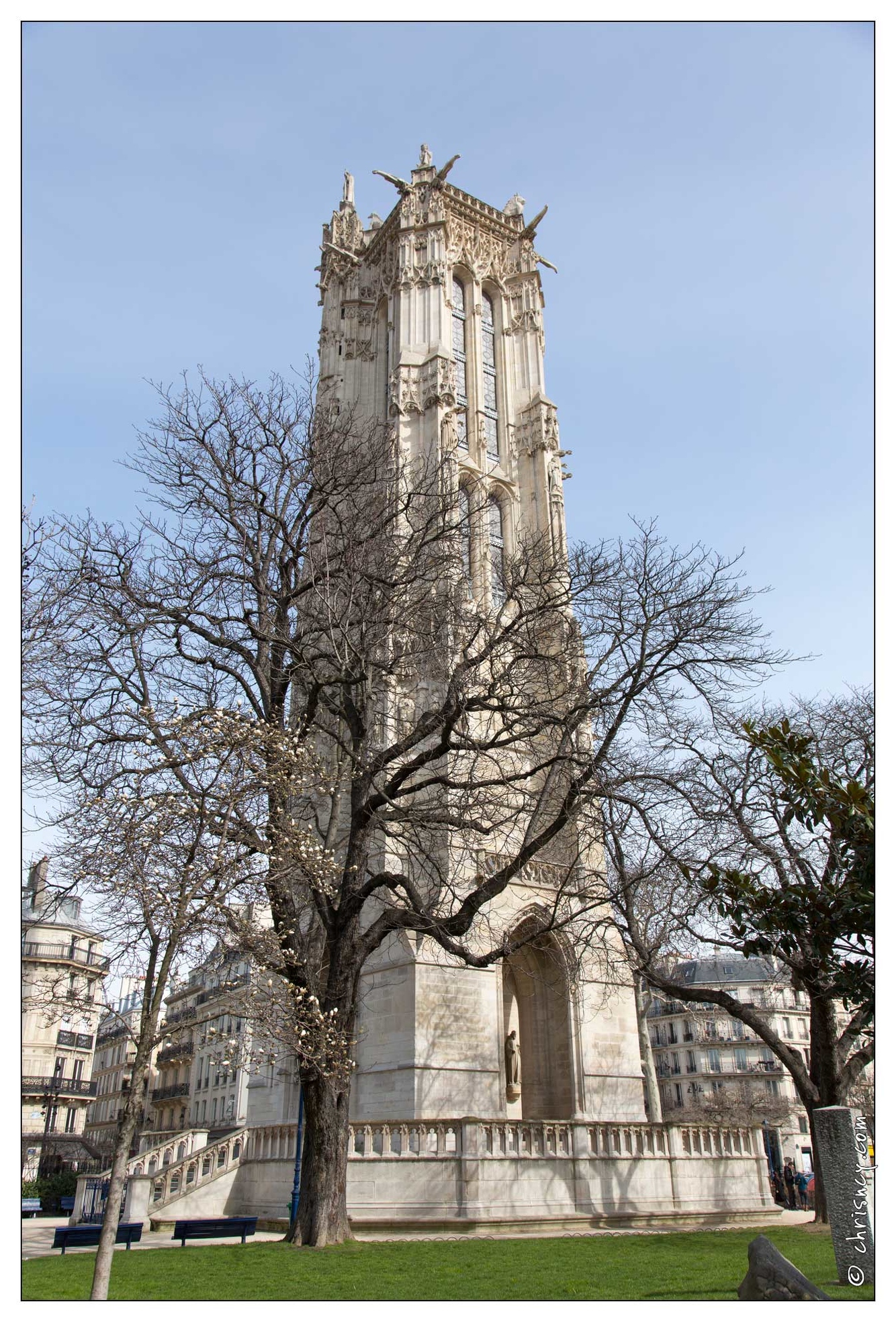 20130315-03_3613-Paris_Tour_Saint_Jacques.jpg