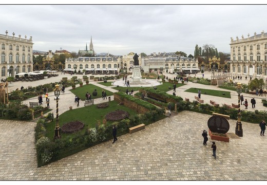 20141025-2388-Place Stanislas jardin ephemere pano 