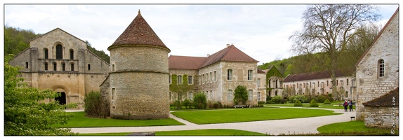 20120509-29 0883-Abbaye Fontenay  pano