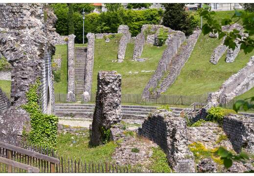 20120523-15 2143-Saintes