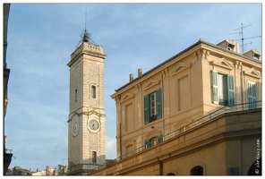 20020513-0069-Nimes horloge