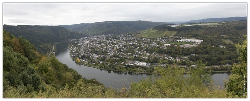 20151005-052 3327-Vallee de la moselle a Starkenburg Meandre Mont royal pano