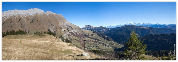 20151111-24 4423-Col des Aravis Vues Aravis et Mont Blanc pano