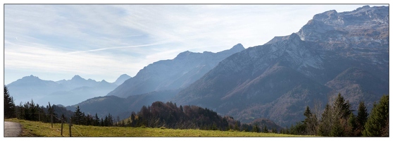 20151113-30 4661-Les Clefs La Tournette pano