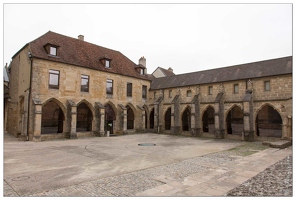 20151116-13 5122-Langres cloitre Saint Mammes