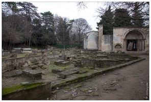 20160122-23 6584-Arles Les Alyscamps Eglise St Honorat