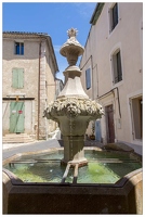 20160612-59 9796-Luberon Pernes les Fontaines fontaine du gigot