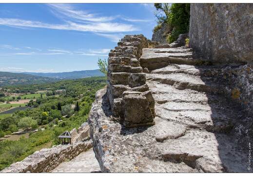 20160620-26 0409-Saignon escaliers