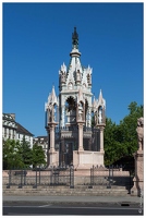 20160624-16 0719-Geneve Square des Alpes Monument Brunswick