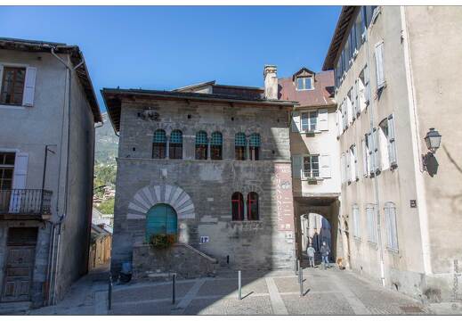 20161008-19 4144-Embrun Maison des Chanonges