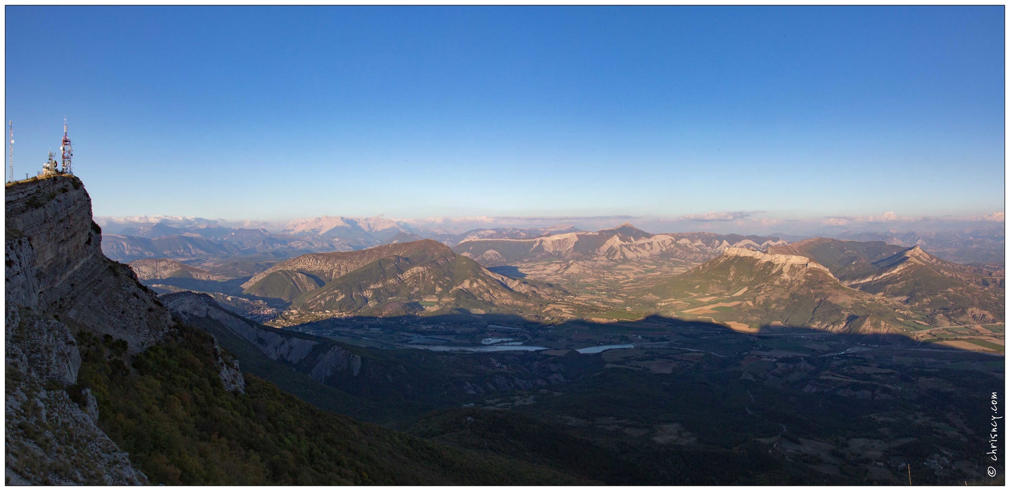 20161009-4358-Coucher-de-soleil-Rocher-de-Beaumont pano - 20161009-4358-Coucher-de-soleil-Rocher-de-Beaumont_pano.jpg 20161009-4358-Coucher-de-soleil-Rocher-de-Beaumont_pano.jpg