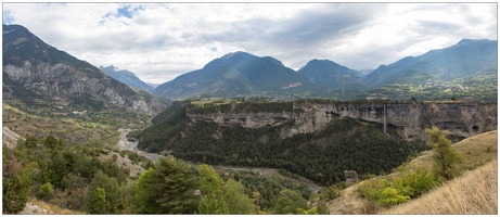 20161002-56 3578-Mont Dauphin vue sur le Queyras et le Guil pano