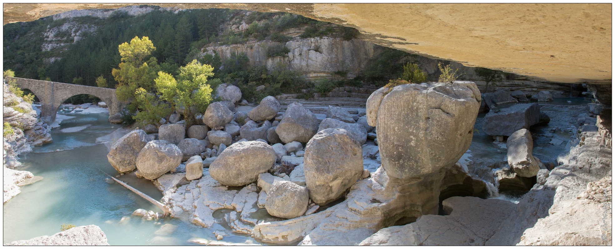 20161011-18 0032-Gorges de la Meouge pano 2 - 20161011-18_0032-Gorges_de_la_Meouge_pano_2.jpg 20161011-18_0032-Gorges_de_la_Meouge_pano_2.jpg