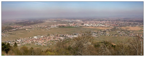 20170407-40 7560-Chateau du Hohlandsbourg Vue Colmar pano