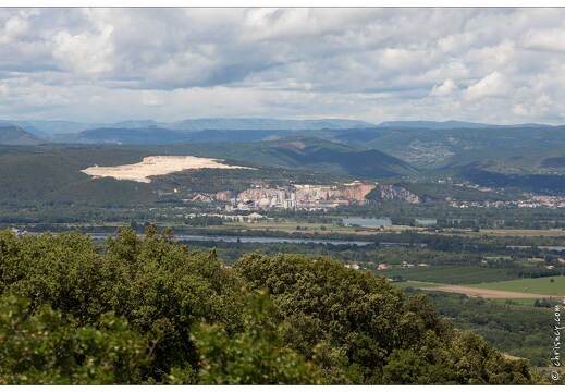 20170519-09 0228-Malataverne ND de Montcham ciment lafarge