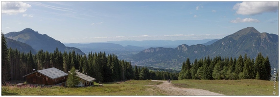 20170820-01 4674-Balade Lac Benit vue vallee arve pano