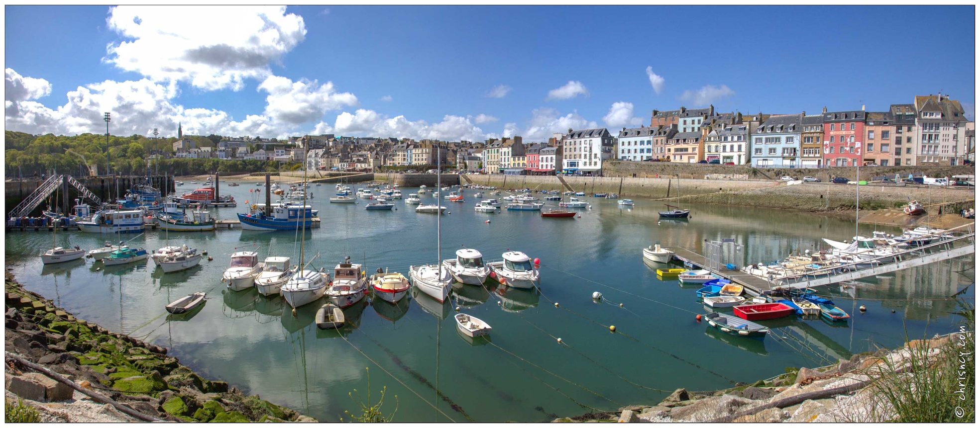 20180503-04 6691-Douarnenez Le Vieux Port pano - 20180503-04_6691-Douarnenez_Le_Vieux_Port_pano.jpg 20180503-04_6691-Douarnenez_Le_Vieux_Port_pano.jpg