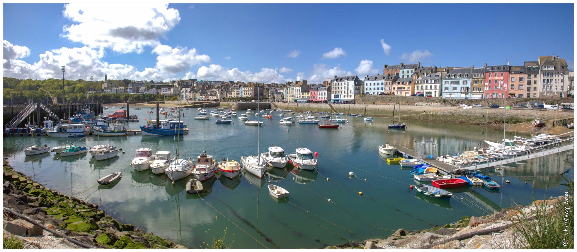 20180503-04_6691-Douarnenez_Le_Vieux_Port_pano.jpg