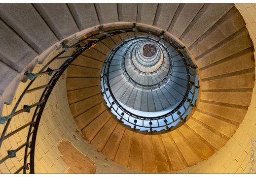 20180507-068 7518-Penmarch Phare d Eckmuhl