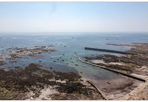 20180507-080 7488-Penmarch Vue du haut du Phare d Eckmuhl