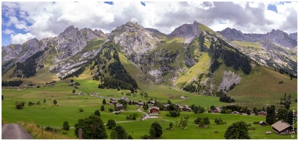 20190815-02 7805-La Clusaz Vue Aravis Pano