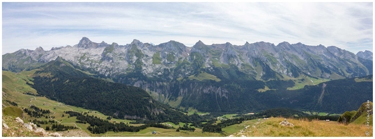 20190816-07 7888-Le Grand Bornand Au Mont Lachat Les Aravis Pano