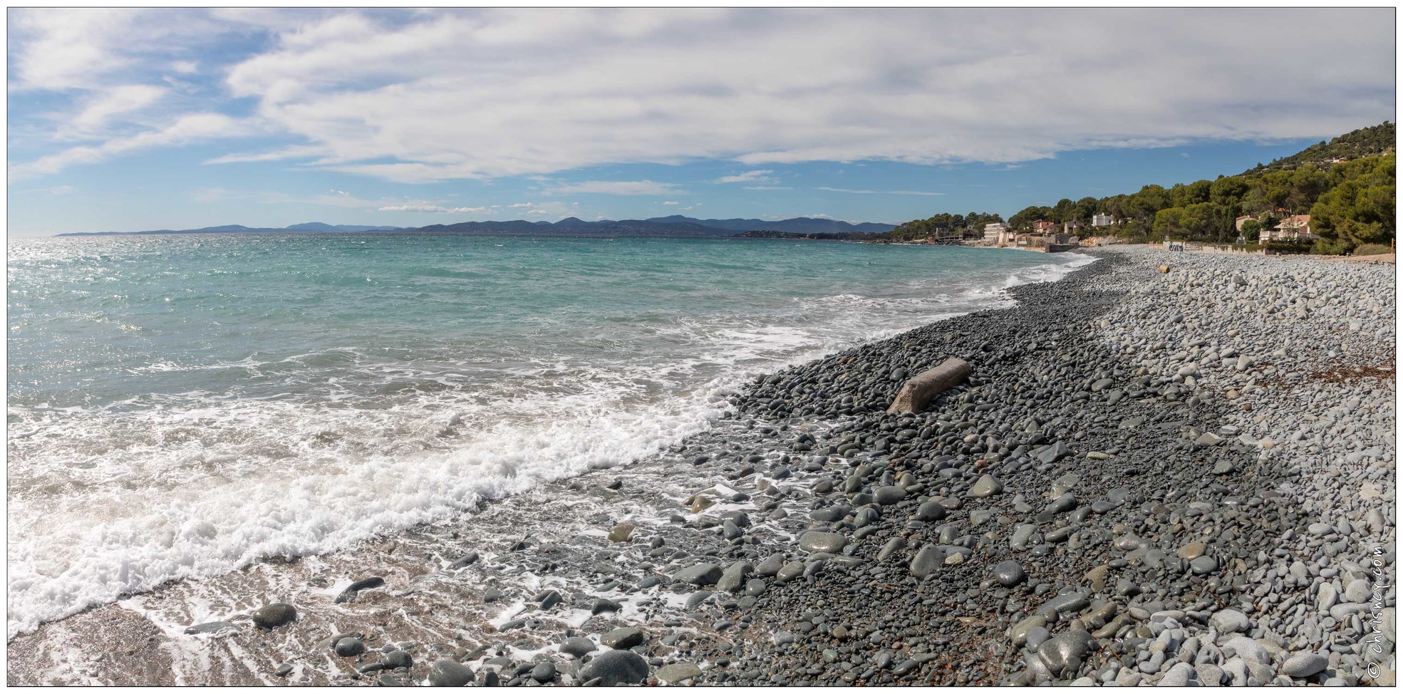 20201005-76_4812-Saint_Raphael_Le_Dramont_Plage_du_debarquement_1944_Pano.jpg