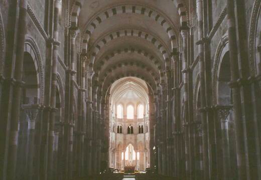 19820930-288d-Vezelay