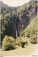 19910810-0027-Vacances Pyrenees Vallee du Lys cascade d enfer