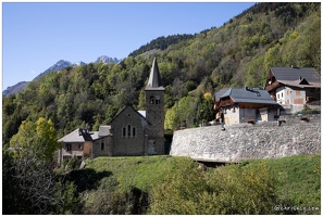 20211007-9906-Vaujany Eglise vieux village