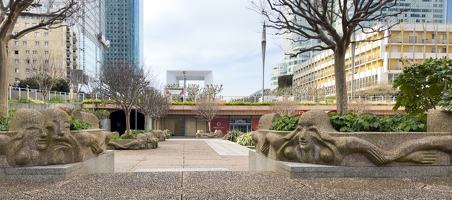 20240325-21 3068-PARIS la defense Place basse La Danse Shelomo Selinger