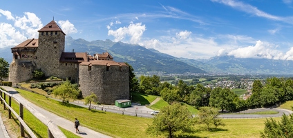 20240809-58 3946-Vaduz Pano
