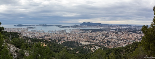20250118-16 5665-Toulon vue du Faron Pano