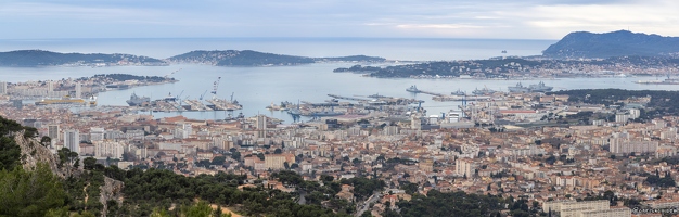 20250118-17 5669-Toulon vue du Faron Pano
